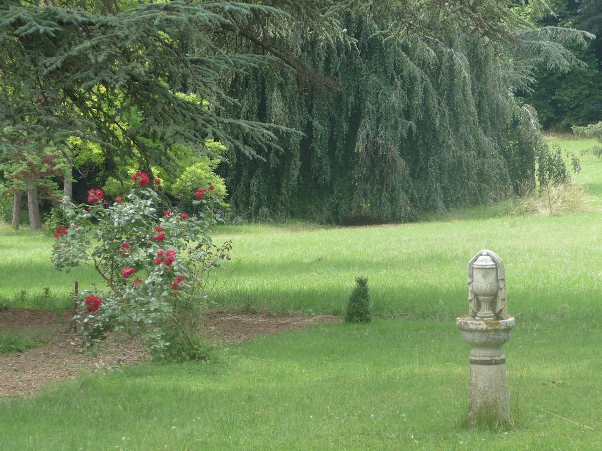 Le Chateau Champagny-sous-Uxelles Екстериор снимка