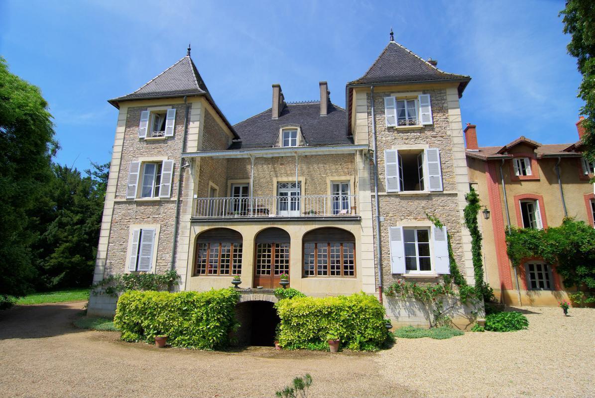Le Chateau Champagny-sous-Uxelles Екстериор снимка